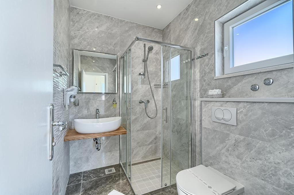 Hotel Trogirski Dvori Экстерьер фото